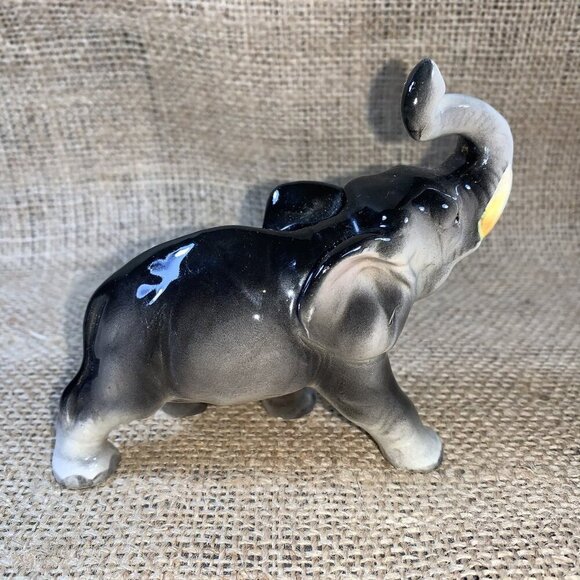 Vintage Porcelain 4" Elephant Figurine Made In Japan 4" tall - Picture 3 of 9